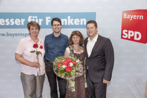 Der neue Bezirksvorstand: Amely Weiß, Philipp Dees, Martina Stamm-Fibich, Carsten Träger (v.l.) - nicht auf dem Bild: Sven Ehrhardt und Stephanie Morris