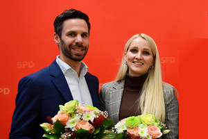 Sven Ehrhardt und Magdalena Reiß, die Spitzenkandidaten der mittelfränkischen Bezirkstagsliste
